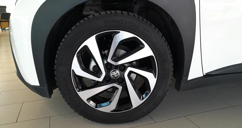 Toyota Aygo X cena 73900 przebieg: 11500, rok produkcji 2023 z Dziwnów małe 191